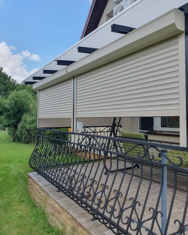 rolety-zewnetrzne-tarnow-ochrona-tarasu